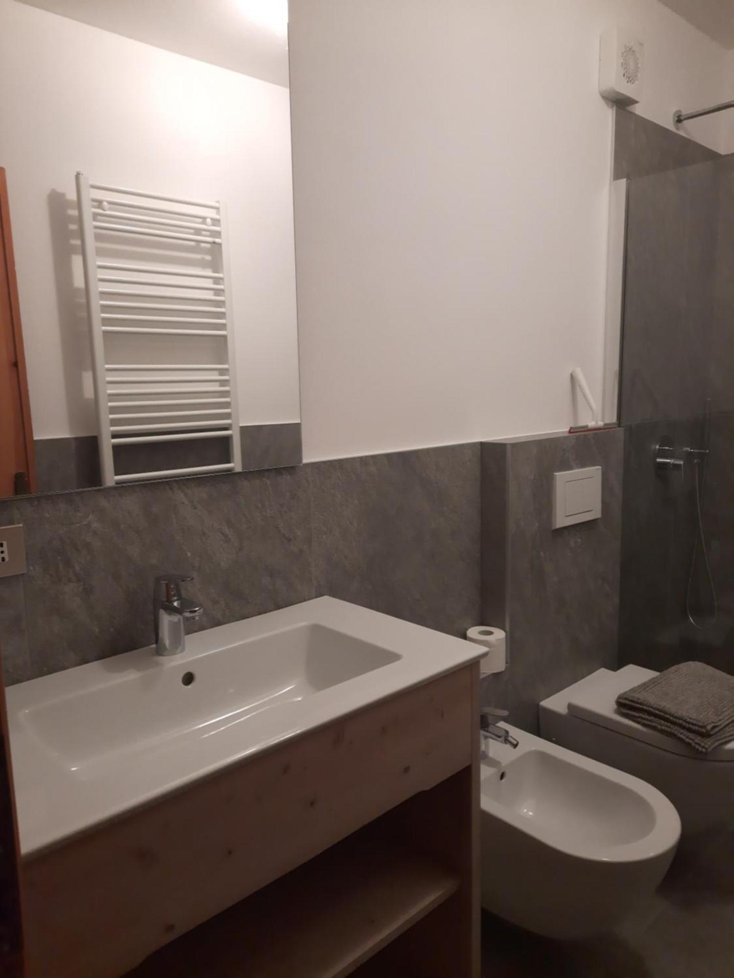 Residence Raffaella Santa Caterina Valfurva Bagian luar foto