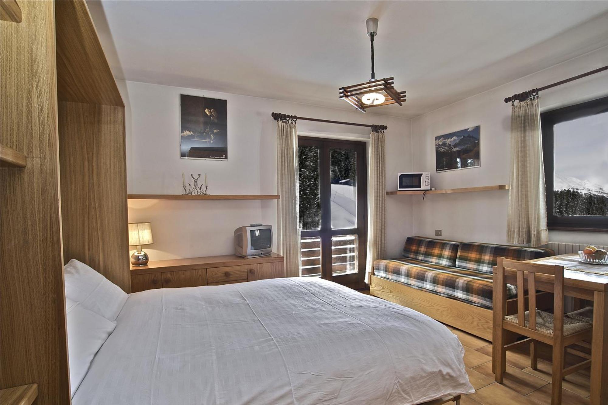 Residence Raffaella Santa Caterina Valfurva Ruang foto