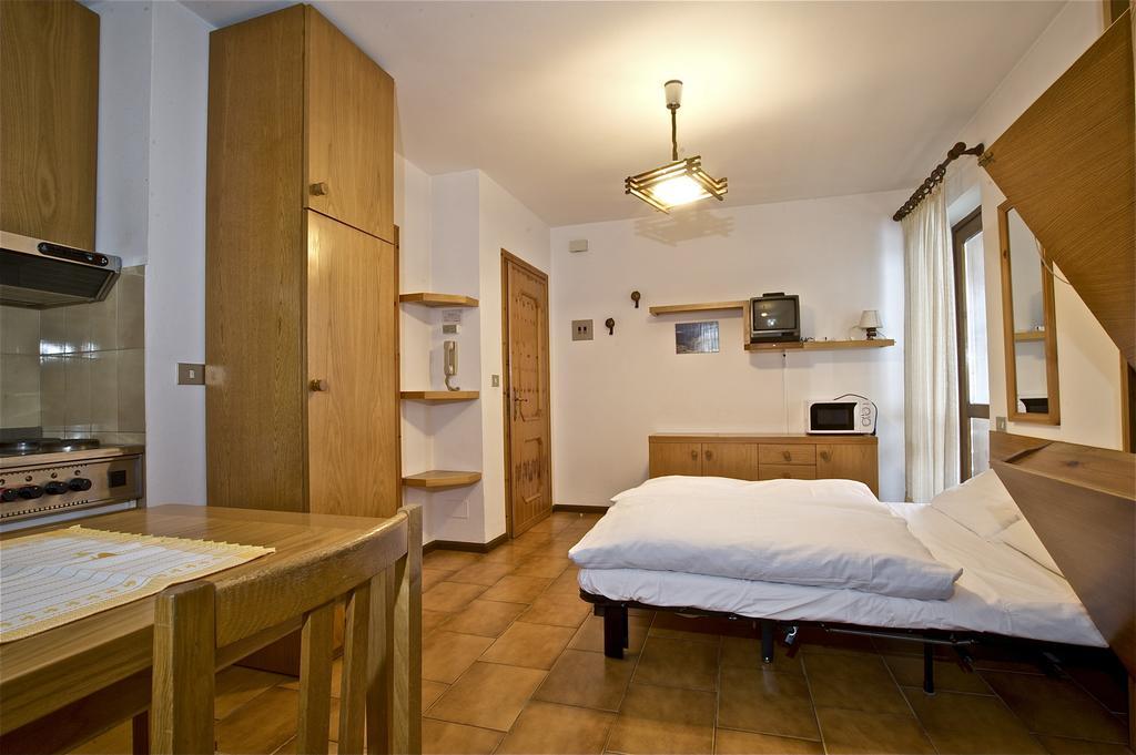 Residence Raffaella Santa Caterina Valfurva Bagian luar foto